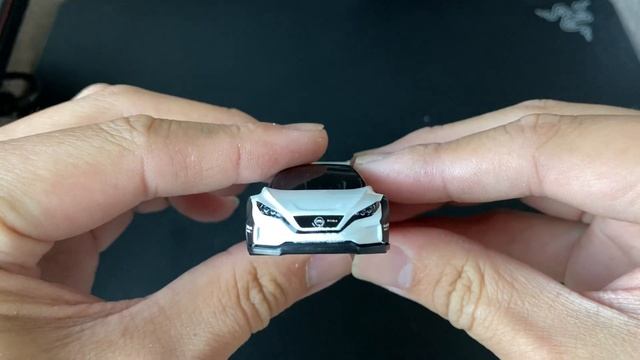 Hot Wheels Nissan Leaf Nismo RC_02 (White) Unboxing. #HotWheels #Nissan. смотреть онлайн