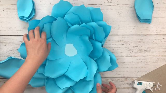 Giant Chrysanthemum Paper Flower смотреть онлайн