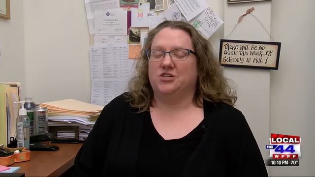 Child psychologist shares how parents can monitor their kids on the internet смотреть онлайн
