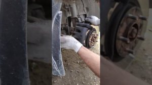 Замена передних колодок на Santa Fe 3 рестайлинг