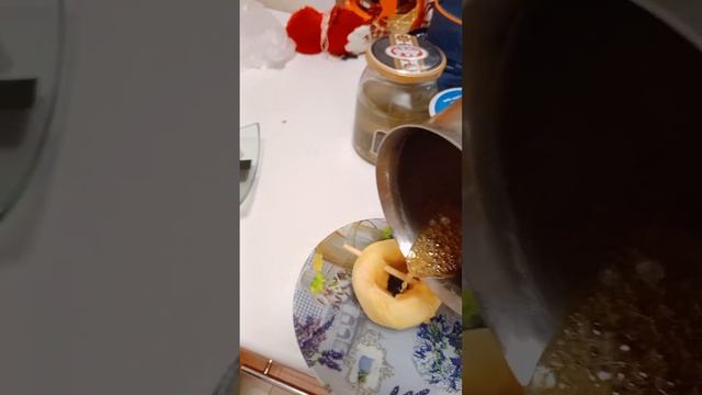 🦋🥞🍎яблоко в карамели в домашних условиях . Сделайте это если вам стало скучно🍎🥞🦋 смотреть онлайн