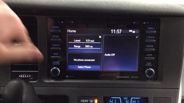 2019 Toyota Sienna LE Review смотреть онлайн