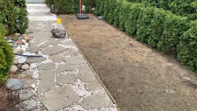 ?Весенний сад/пробуждение после зимы/уборка в саду