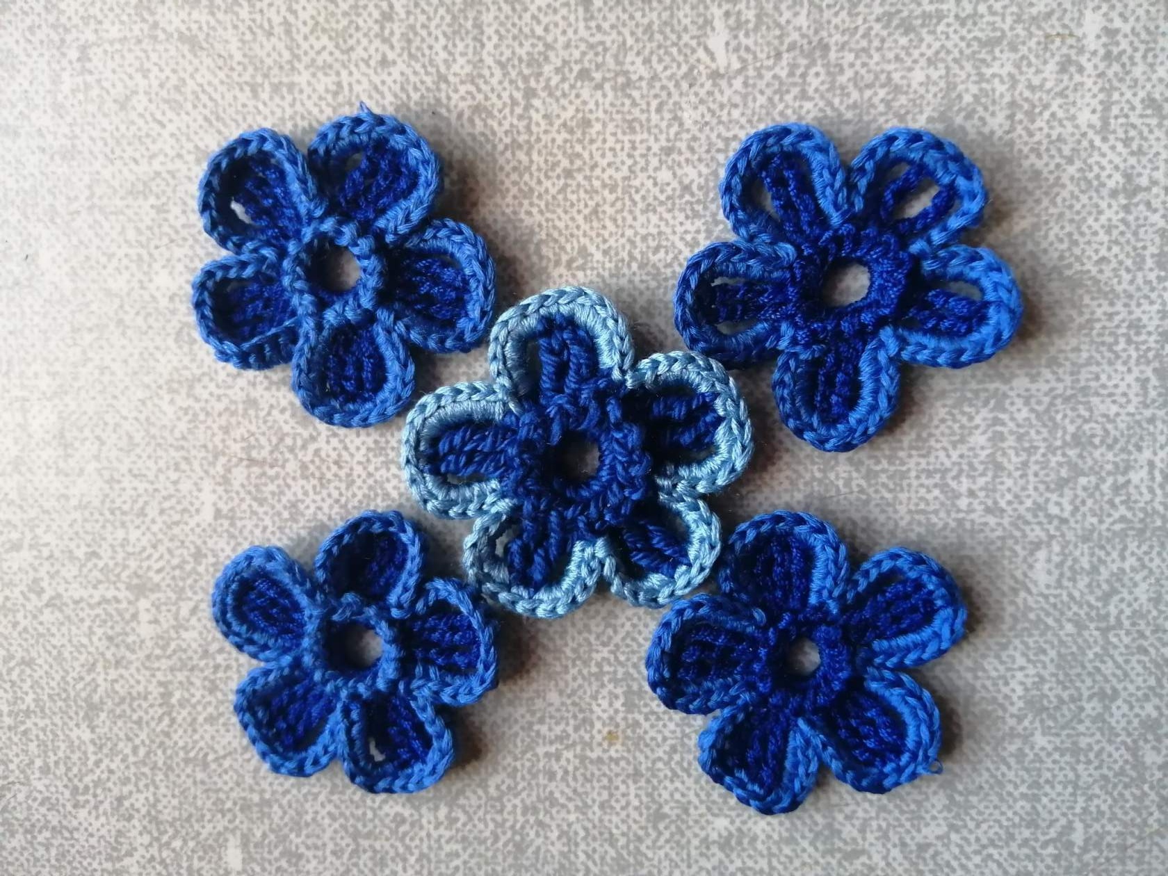 Маленький красивый цветочек крючком для Ирландского кружева. смотреть онлайн