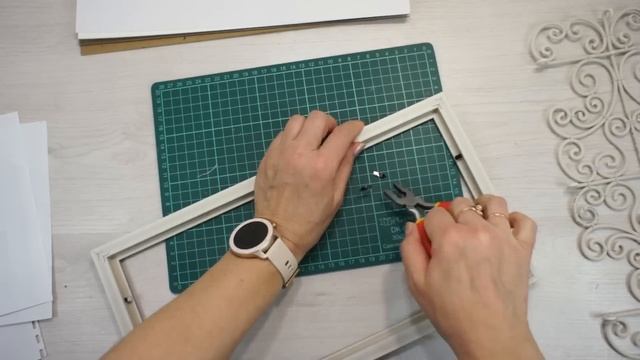 Съемный цветочный декор на ажурной рамке своими руками DIY | DIY Floral decoration on openwork fram смотреть онлайн