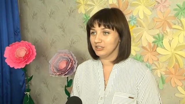 В Губаревке строят новую школу смотреть онлайн