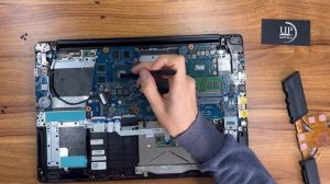 Ремонт ноутбука Dell G3 3579. Полная разборка, чистка и настройка системы ssd m2 СЦ “UPservice” Кие