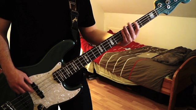 U2 - Zoo Station (Bass cover) смотреть онлайн