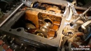 Т 40 ремонт КПП.  и Бортовые.