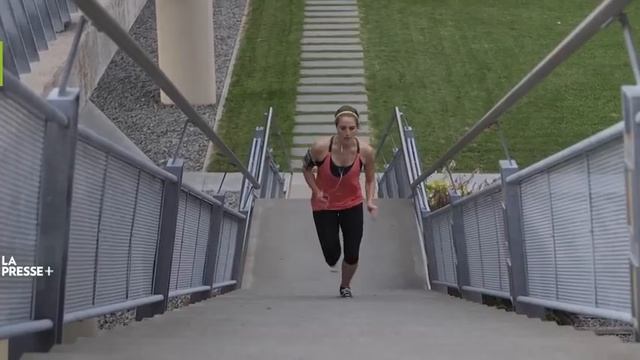 Documentaire « Courir 10 km en 40 minutes », Evelyne Audet, La Presse Plus, 2015 смотреть онлайн