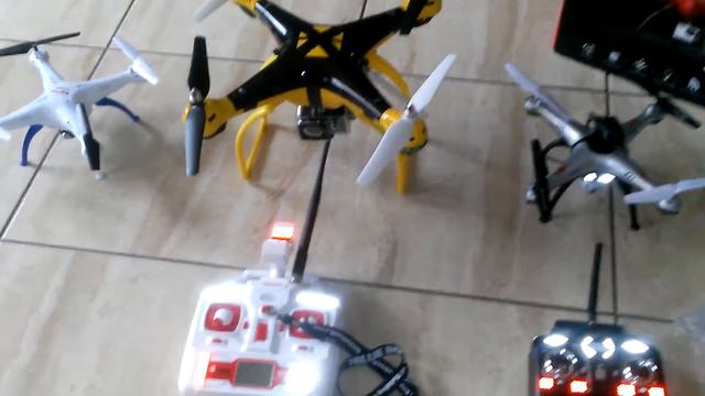 Syma X8HG unboxed... смотреть онлайн