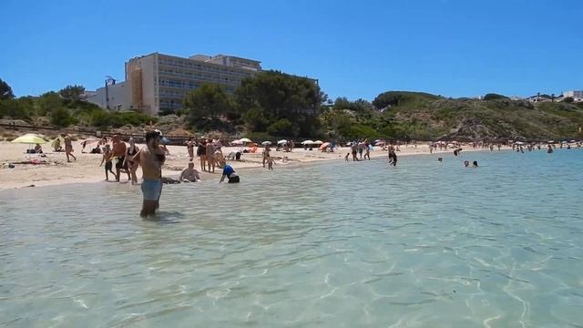 Playa de Arenal d'en Castell, Menorca... смотреть онлайн