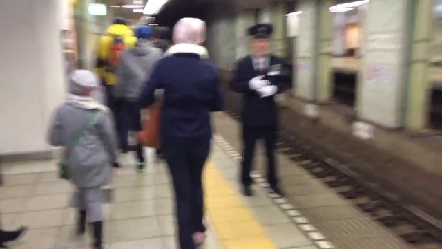 iPhones.ru в Токио #7. Метро и городская электричка смотреть онлайн