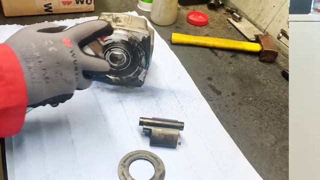 Спрей-очиститель тормозов. Арт. 0890 108 730 смотреть онлайн