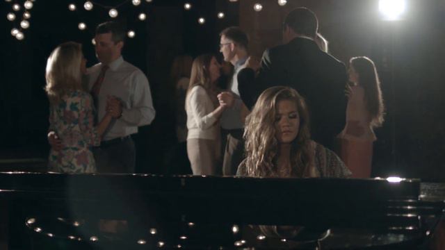 Abby Anderson - "Daddy" смотреть онлайн