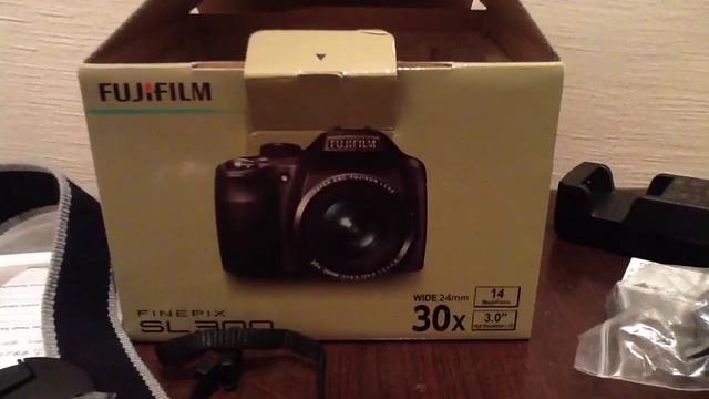 Fujifilm finepix SL 300 unboxing/review смотреть онлайн