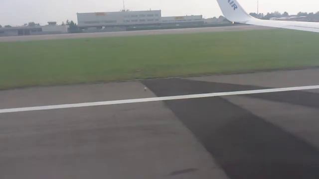 Посадка самолета в аэропорту Бергамо смотреть онлайн