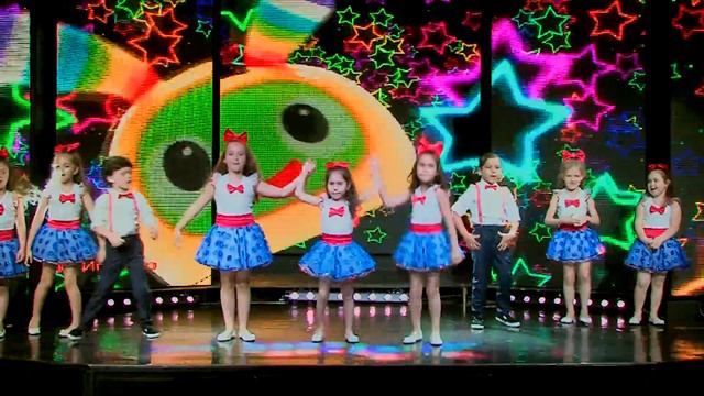 "Troublemakers" - "Поппури" смотреть онлайн