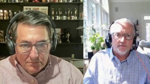 FCPA Compliance Report - Chip Jones on Record Keeping Requirements for Messaging Compliance смотреть онлайн