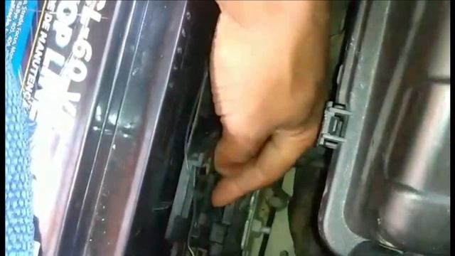 Como remover ou trocar bateria no Citroen C3, Picasso e outros - Dicar Autos