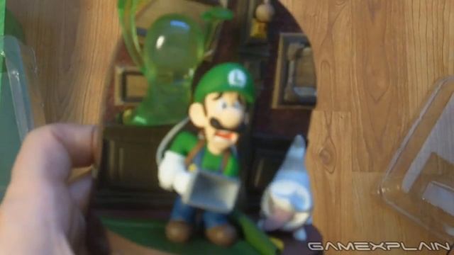 Club Nintendo - Luigi's Mansion Figurine Unboxing (Year of Luigi) смотреть онлайн