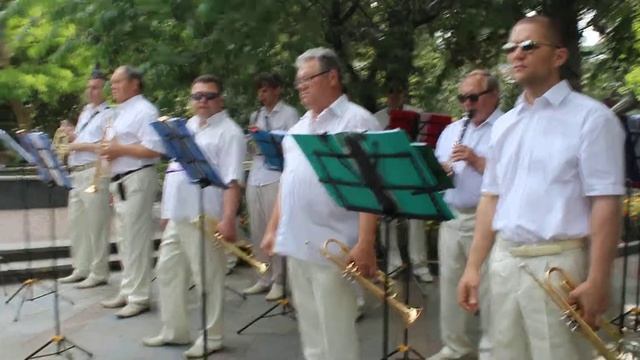 Театр духовой музыки "Ялта" смотреть онлайн