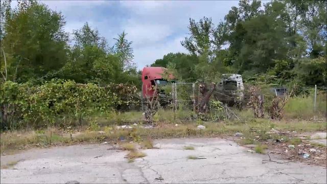 West 10th Avenue Tolleston Neighborhood ~ The Abandoned Remains ~ Gary, Indiana смотреть онлайн