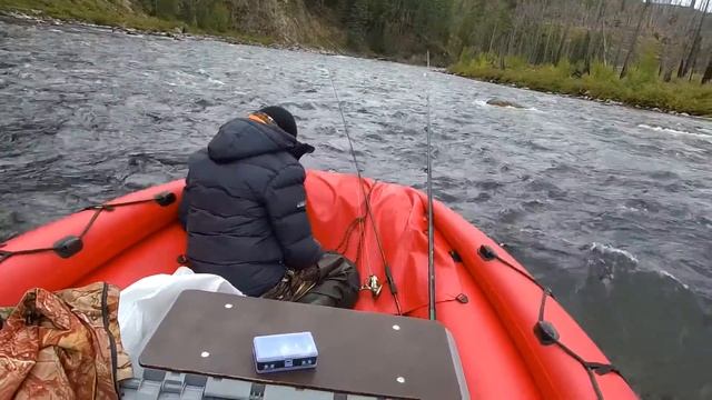 Фрегат 400 jet + Меркури 25 jet ( р. Серлиг- хем) смотреть онлайн