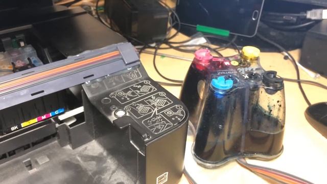 Epson XP 215 самостоятельное обслуживание и ремонт принтер не печатет или печатает с полосами смотреть онлайн