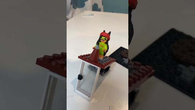 Из Лего человечка сделали Roblox #roblox #lego смотреть онлайн