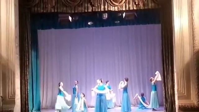 Красивый танец #тронуло#девочкамоя#танцы смотреть онлайн