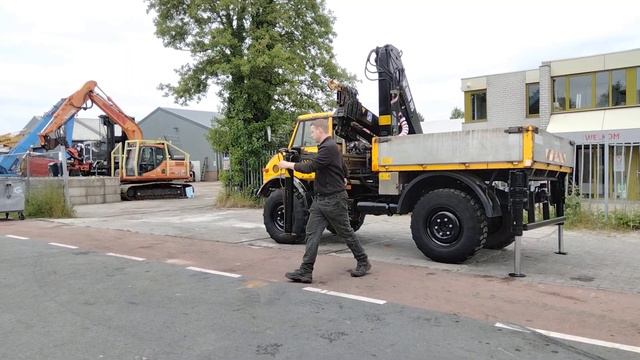 unimog 416 115 + Hiab 105 3 , 114 090 km смотреть онлайн