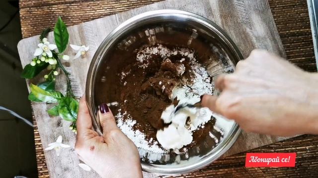 Кекс с крем от маскарпоне и аромат на портокалов цвят. Италианска кухня. смотреть онлайн
