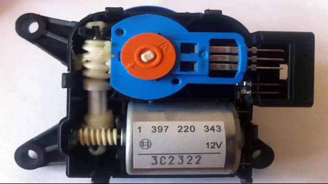 Печка не греет, с пассажирской или с водительской стороны дует холодный воздух смотреть онлайн