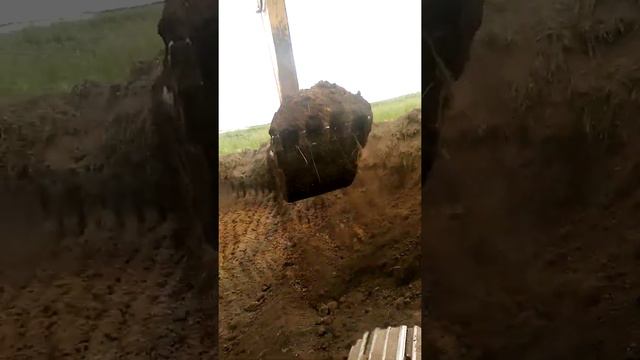 Стажировка на экскаваторе начало есть!!!