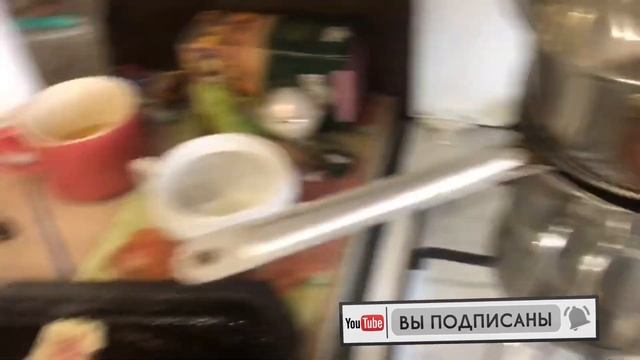 СЕРЁГА МОЖЕТ ВСЁ! Сергей готовит пиццу. Привет каналу @ThePoznavatel смотреть онлайн