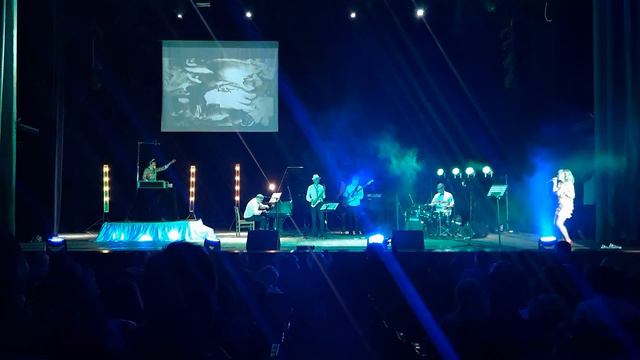 Hit the road Шурик-сцена из песочно-джазового спектакля "Кавказская пленница".Кременчуг, 1 мая, 201 смотреть онлайн