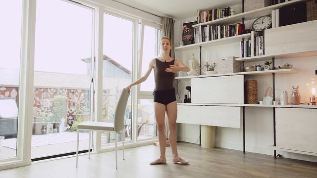 Follow Along Barre for Beginners | Lazy Dancer Tips смотреть онлайн