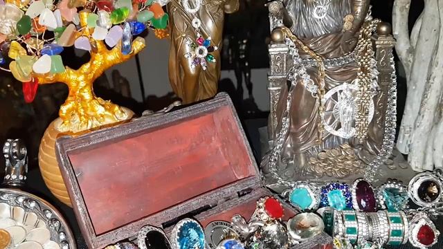 ПРОБУДИТЬ ЭНЕРГИЮ ДЕНЕГ... СИЛЬНЫЙ РИТУАЛ... ДЛЯ ВСЕХ... ВЕДЬМИНА ИЗБА ИНГА ХОСРОЕВА смотреть онлайн