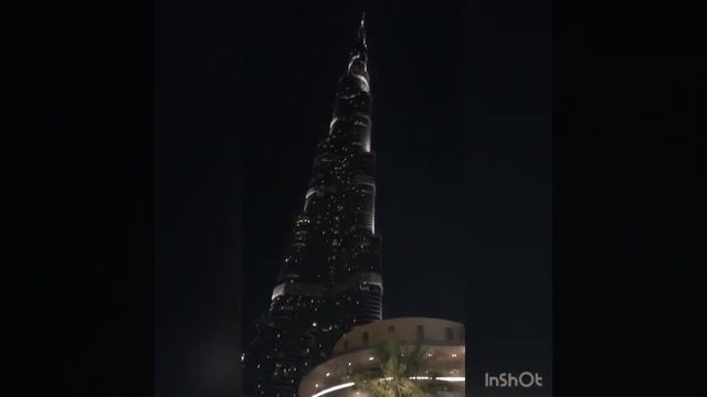 Поющие фонтаны и башня Бурдж Халиф и виды на 124 этаже в Дубае в 2019 году смотреть онлайн