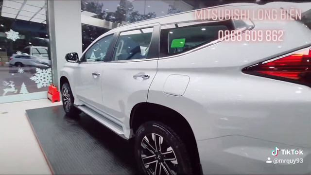 🚗 Pajero Sport 2020 trắng như ngọc trinh, phiên bản máy dầu 1 cầu tại Mitsubishi Long Biên смотреть онлайн