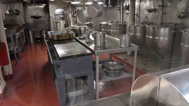 Aircraft Carrier Intrepid Tour - New York смотреть онлайн