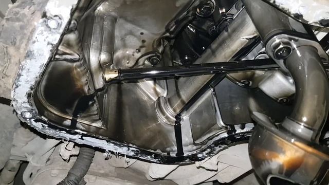 Ремонт поддона Nissan Pathfinder r51 2.5 турбодизель. Провернуло резьбу. смотреть онлайн