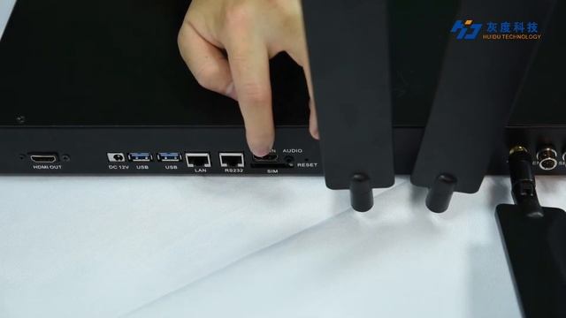 Huidu A8 Multi Media Player for Outdoor and indoor led wall смотреть онлайн