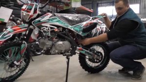 Обзор улетного питбайка Regulmoto SEVEN MEDALIST 150 кубов