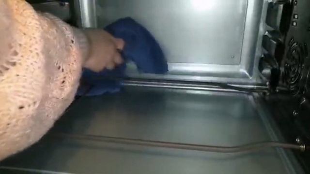 мойка духового шкафа и микроловновой печи смотреть онлайн