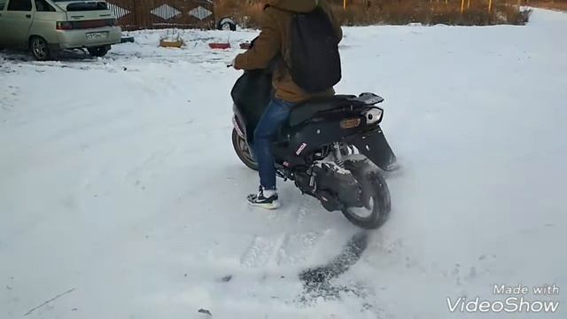 дрифт на скутере смотреть онлайн