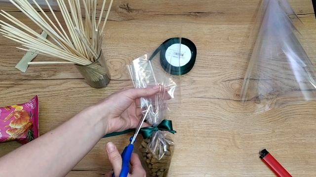 Подарок мужчине Своими руками. Мясной букет из колбасы,сыра и фисташек. смотреть онлайн