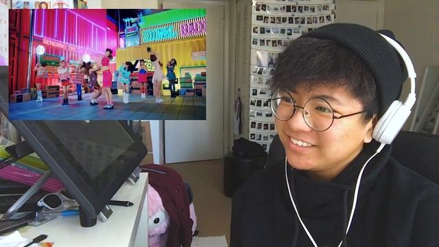 [FS:REACT] TWICE (트와이스) - SIGNAL MV смотреть онлайн