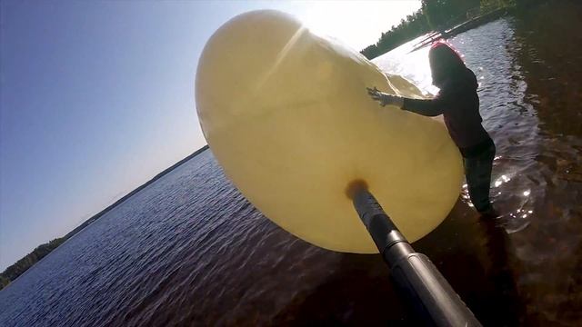 Exploding a GIANT Weather Balloon with Leaf Blower смотреть онлайн